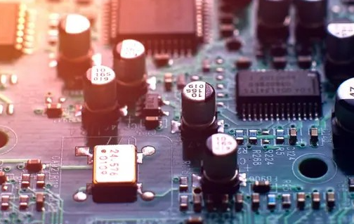 集成電路與嵌入式系統設備不同的性能和作用？